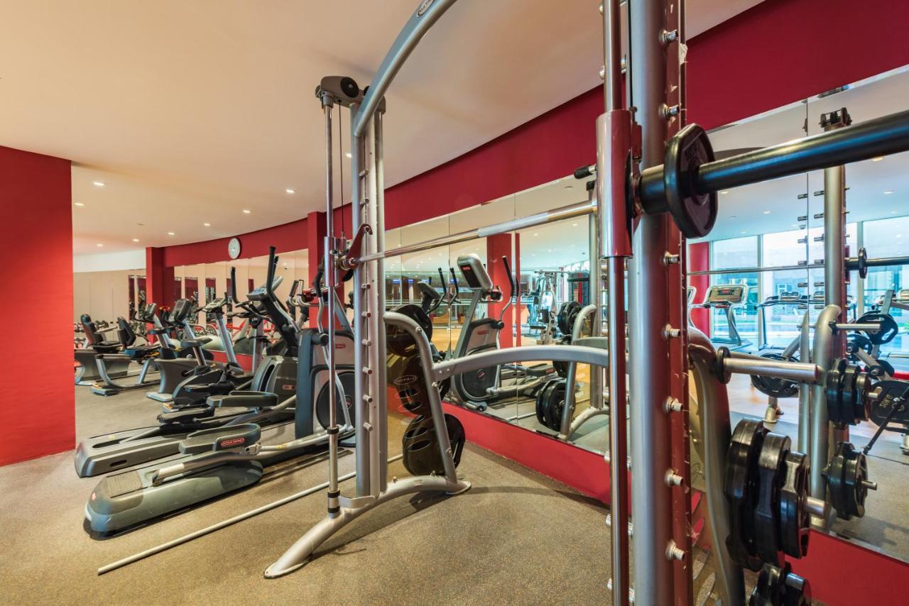 Ramada Hotel & Suites By Wyndham Al Qassim Al Bukayriah Bagian luar foto The gym at the hotel