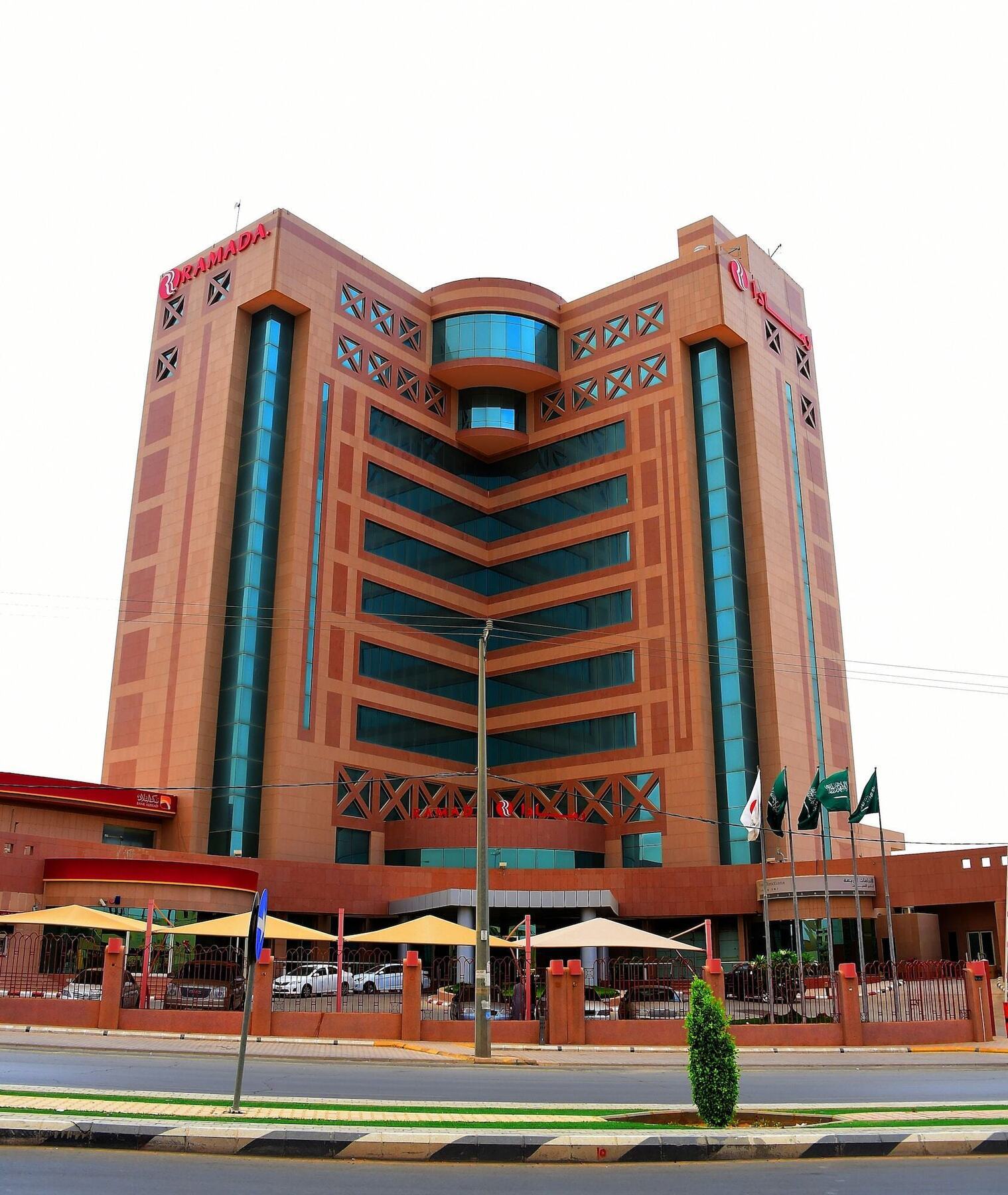 Ramada Hotel & Suites By Wyndham Al Qassim Al Bukayriah Bagian luar foto The Marriott Hotel in Khartoum